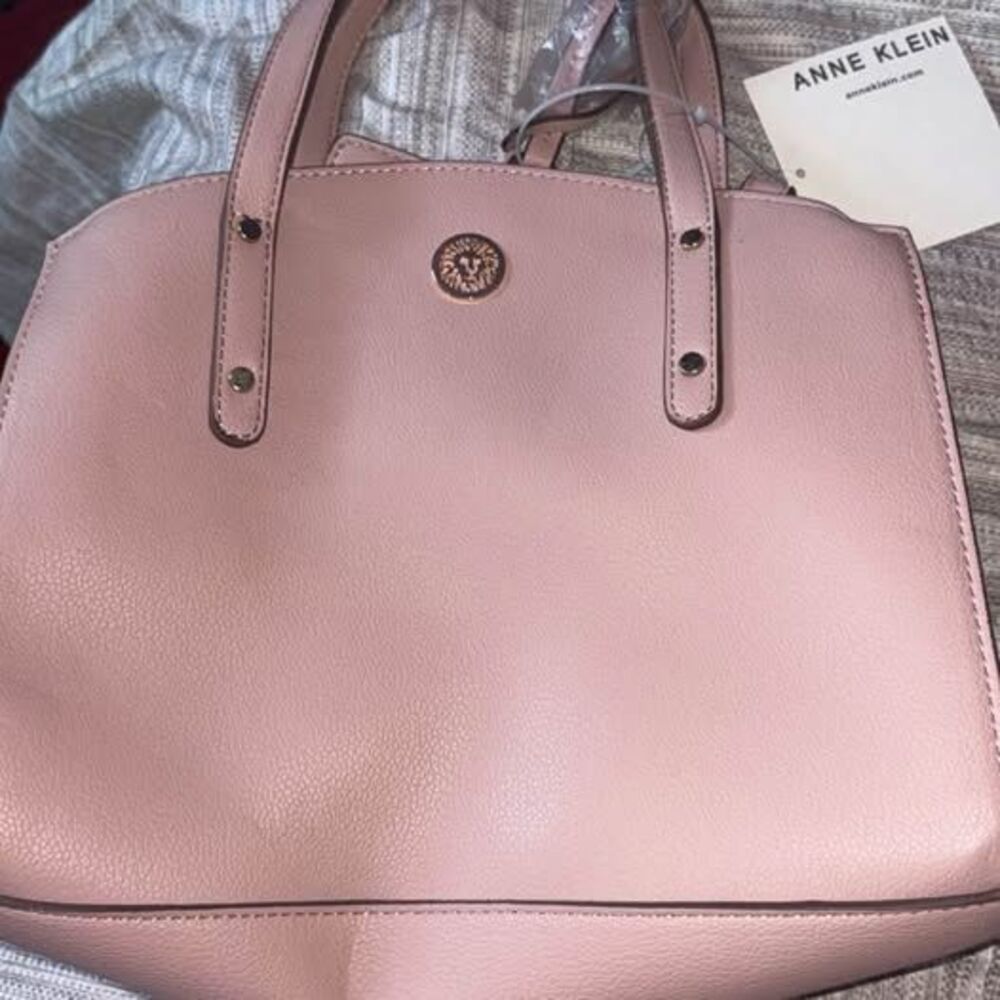 Anne Klein pink bag brand new never used